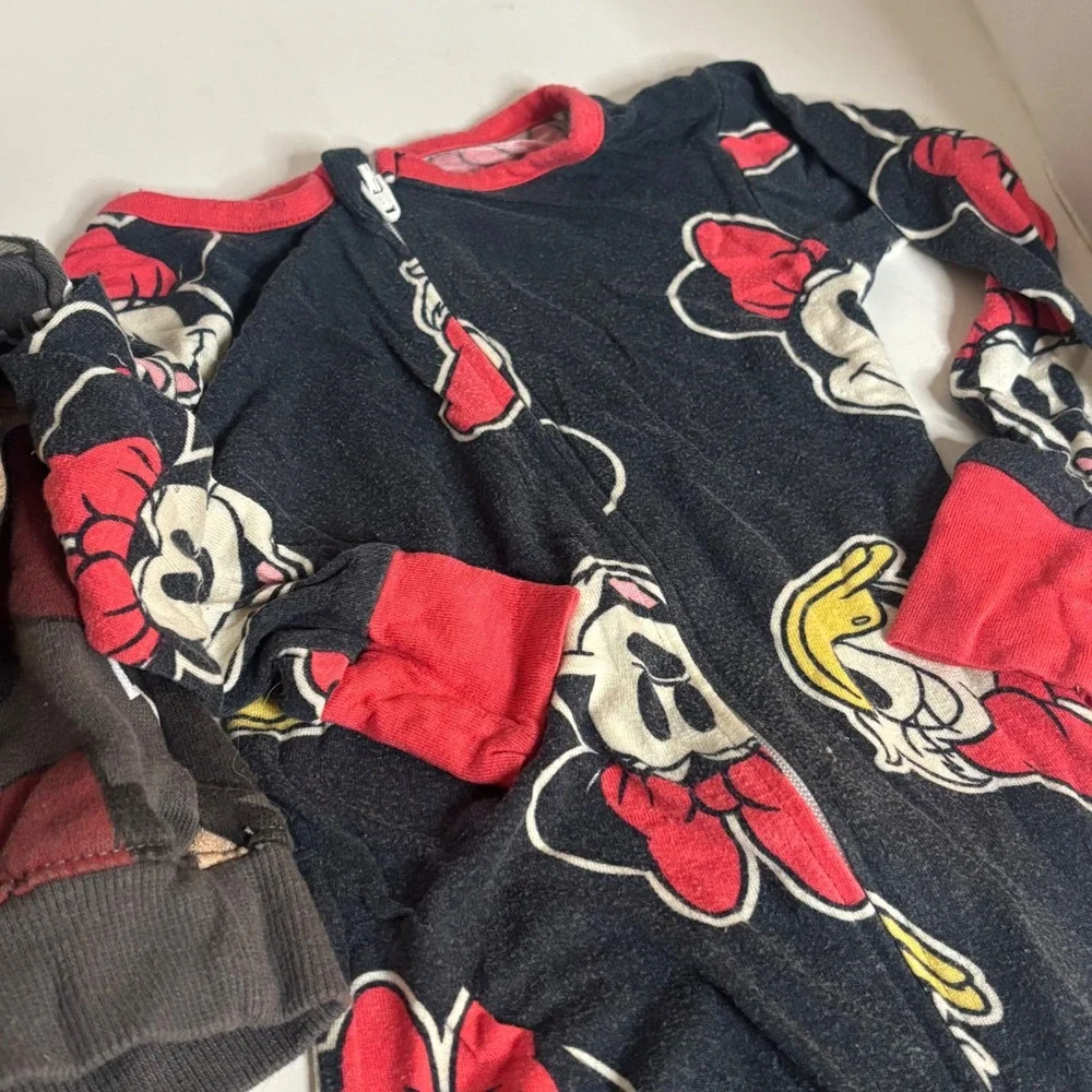 Disney Minnie Mouse Baby Girl 2pc Ribbed Set 18M & Daisy Duck Sleeper 12M Bundle